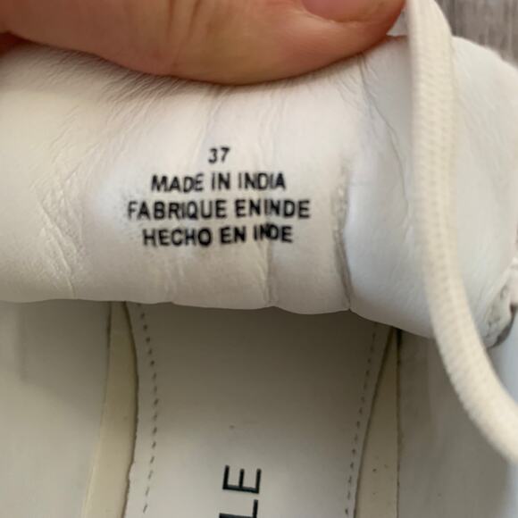 Free People Beau Crochet Sneakers 37 US 6.5 Beige Pink Chunky Sole Cottagecore - Picture 8 of 9